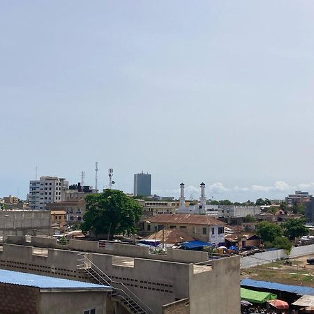 Hotel Yabisso Lome Bagian luar foto