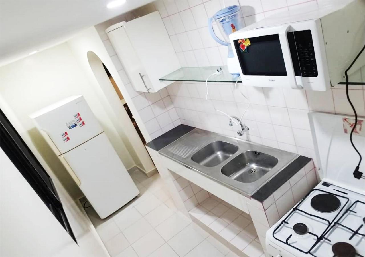 Hotel Yabisso Lome Bagian luar foto