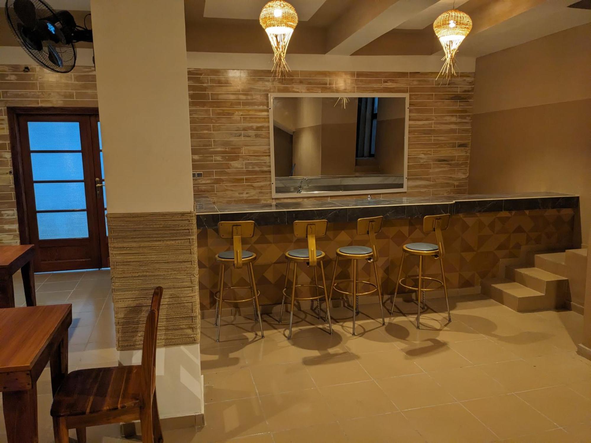 Hotel Yabisso Lome Bagian luar foto