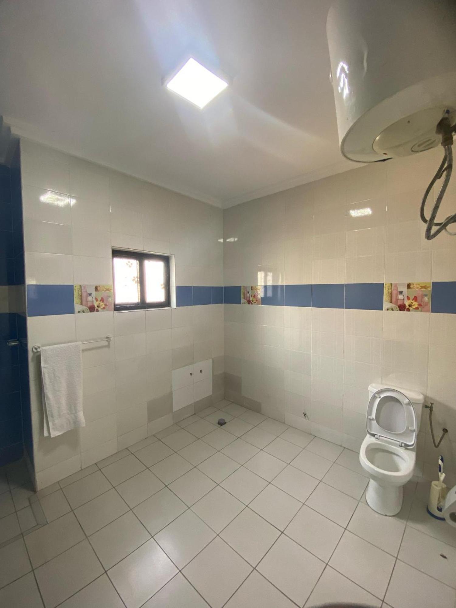 Hotel Yabisso Lome Bagian luar foto